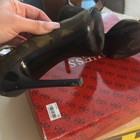 Guess heels army - Picture 3 of 4